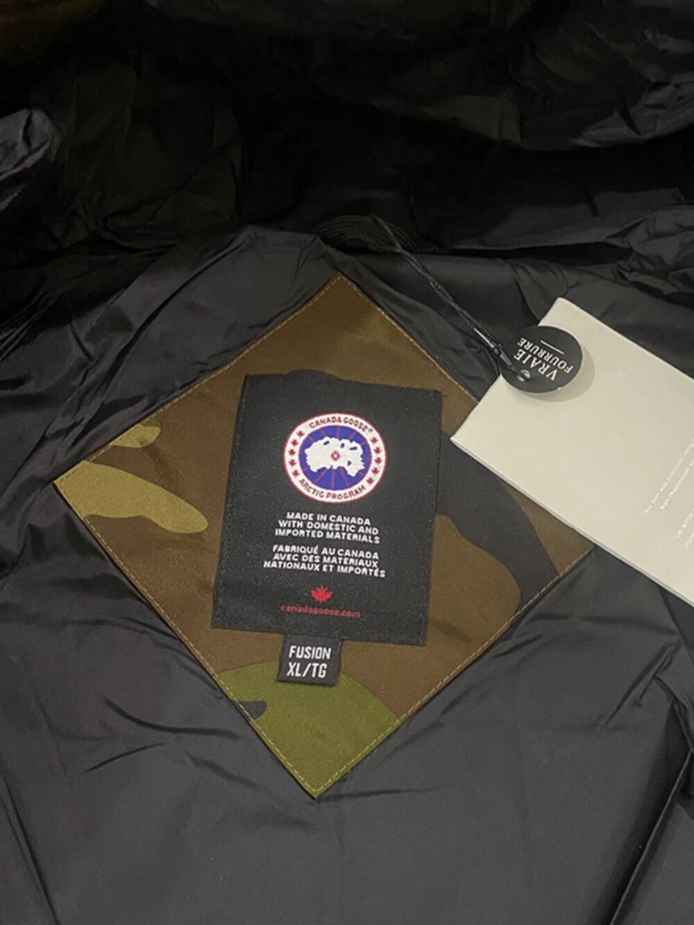 Canada Goose Camouflage Print Hooded Down Jacket - Picture 10 of 12